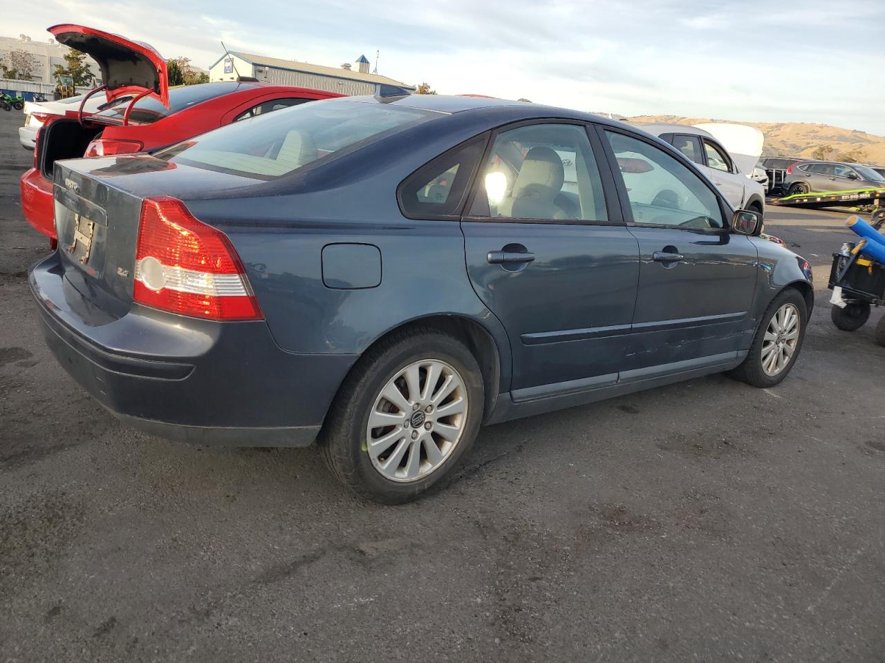 2005 VOLVO S40 2.4I - YV1MS382852086294 — photo 3
