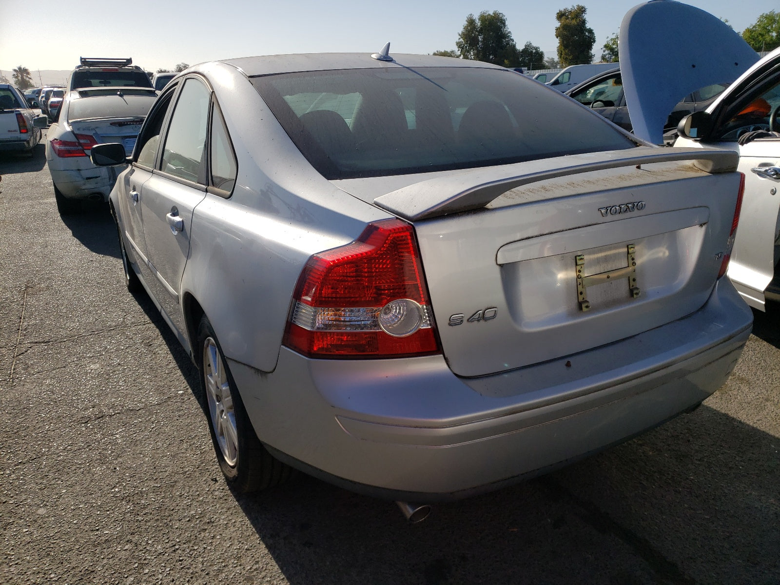 2005 VOLVO S40 T5 - YV1MS682952046002 — photo 3
