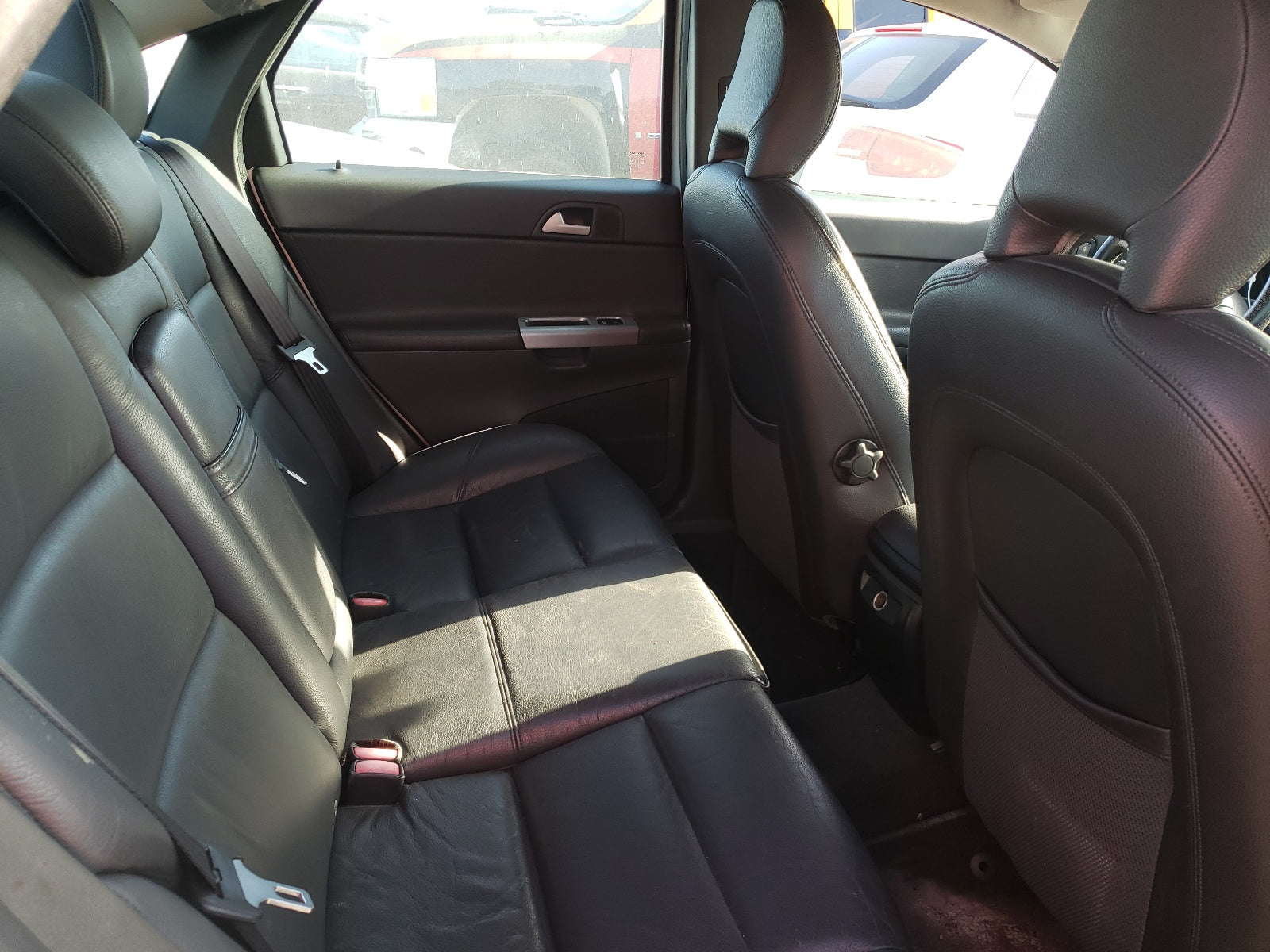 2005 VOLVO S40 T5 - YV1MS682952046002 — photo 5