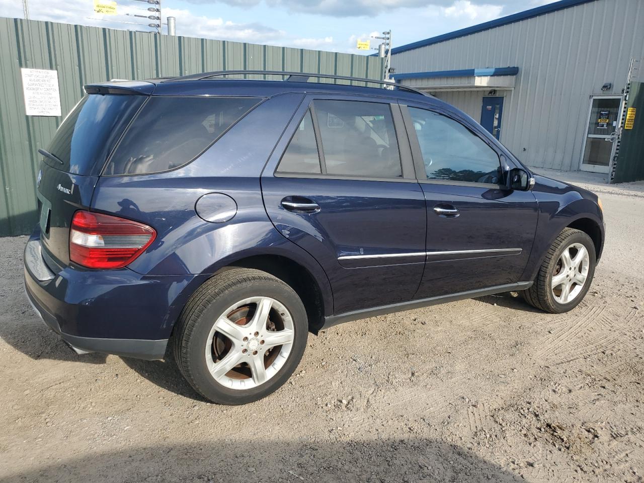 2006 MERCEDES-BENZ ML 350 - 4JGBB86E86A114377 — photo 2