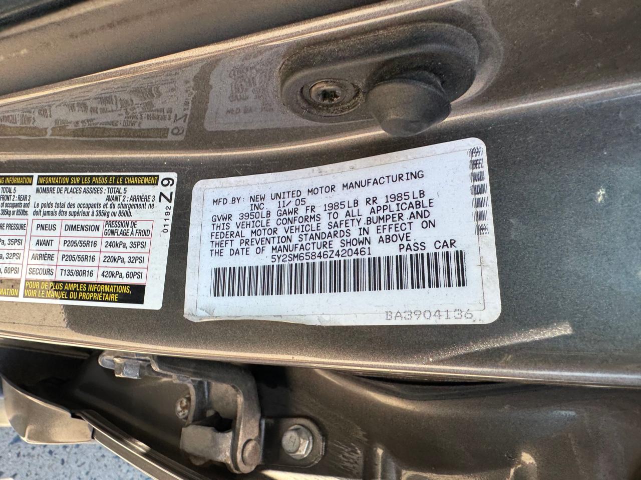 2006 PONTIAC VIBE - 5Y2SM65846Z420461 — photo 9