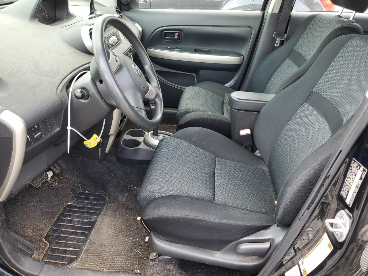 2006 TOYOTA SCION XA - JTKKT624X60135569 — photo 7