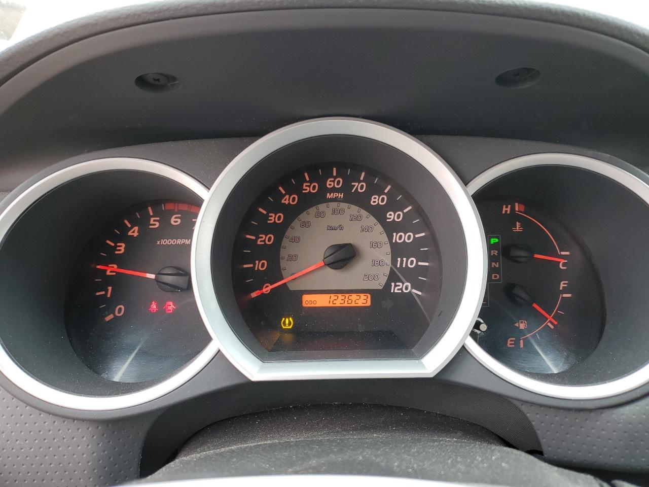 2006 TOYOTA TACOMA - 5TENX22N16Z258526 — photo 9