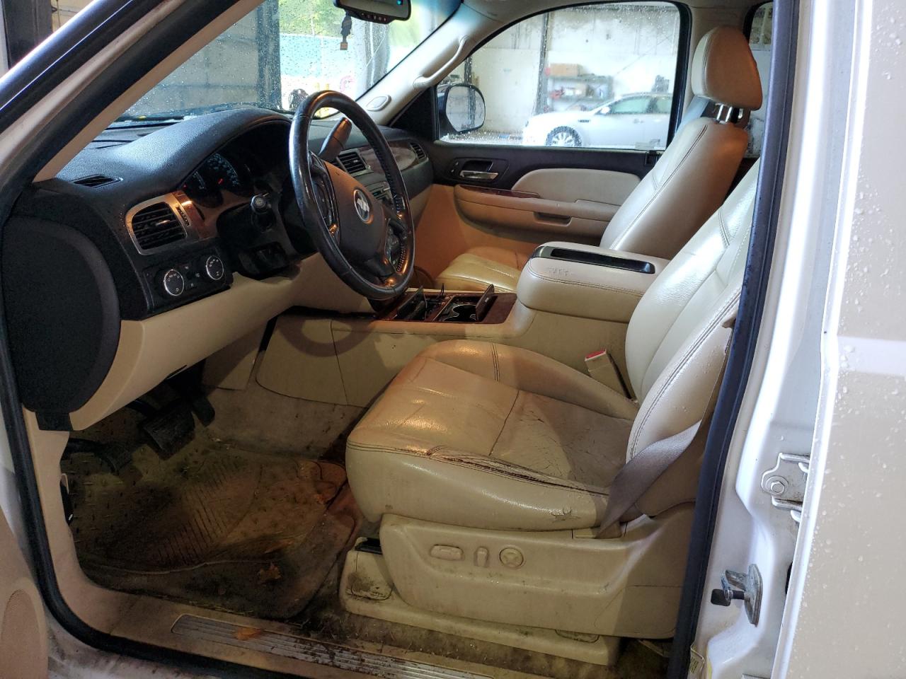 2007 CHEVROLET TAHOE K150 - 1GNFK13087R290829 — photo 5