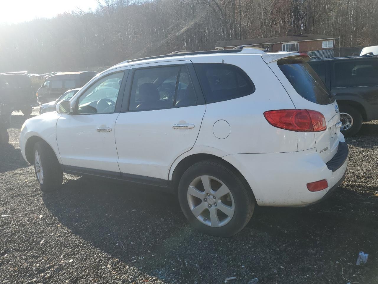 2007 HYUNDAI SANTA FE S - 5NMSH73E97H114719 — photo 2