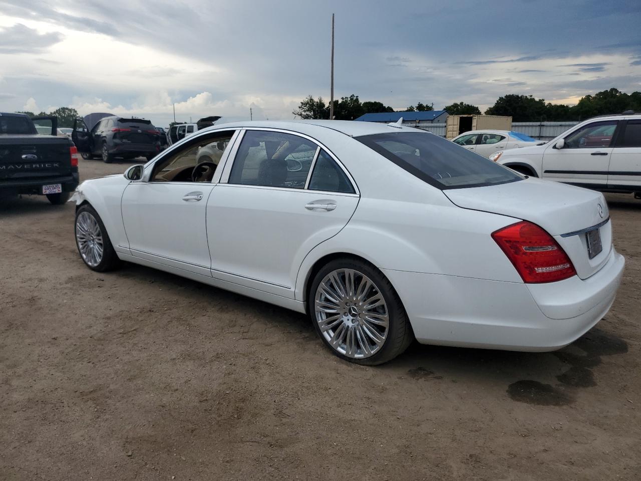 2007 MERCEDES-BENZ S 550 - WDDNG71XX7A112062 — photo 2