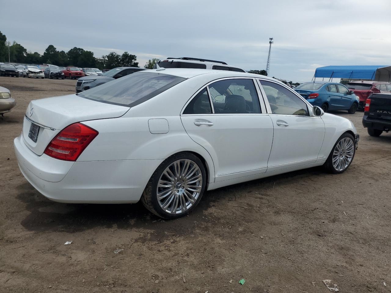 2007 MERCEDES-BENZ S 550 - WDDNG71XX7A112062 — photo 3