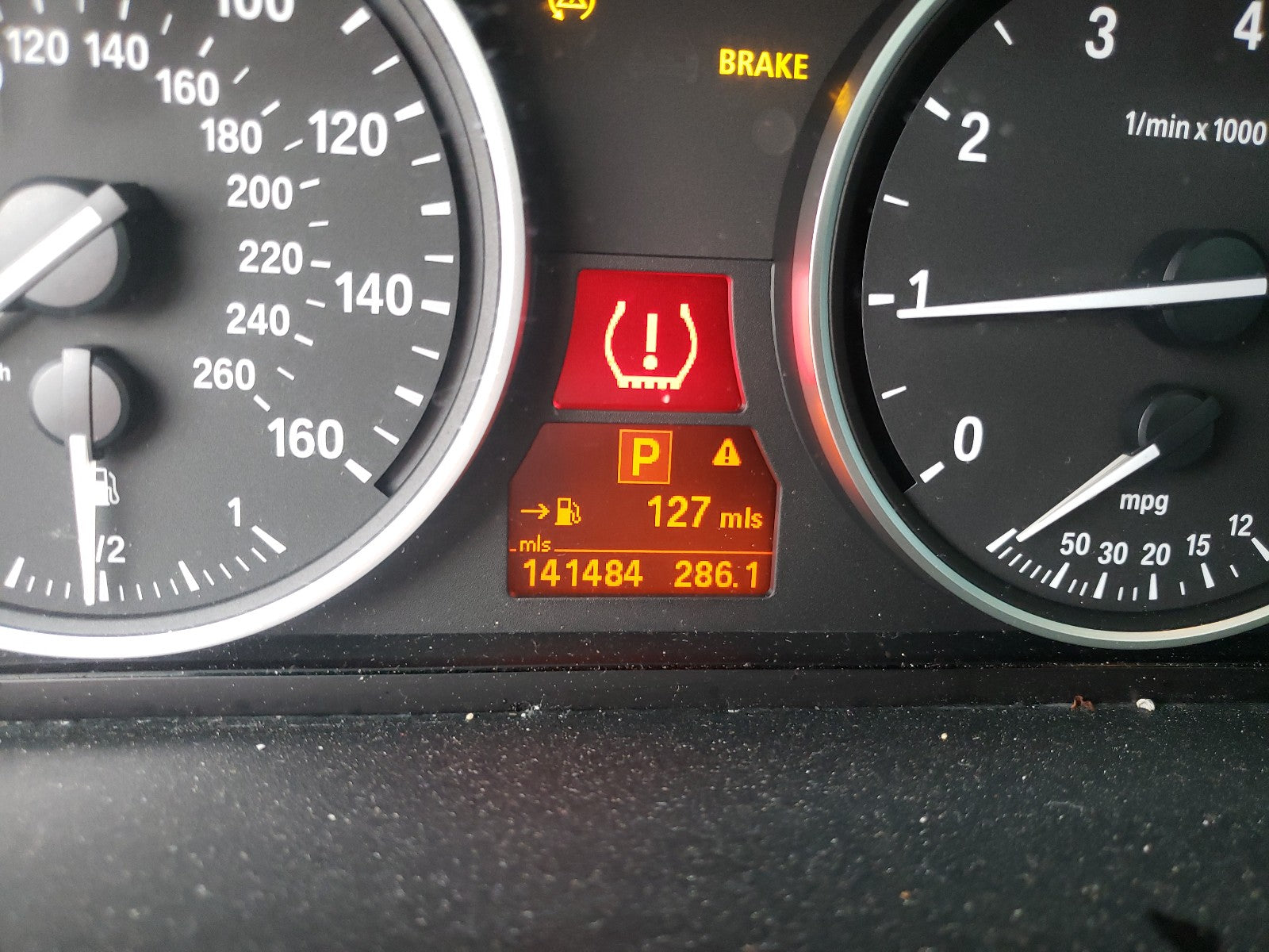 2008 BMW 535 XI - WBANV93568CZ62779 — photo 2