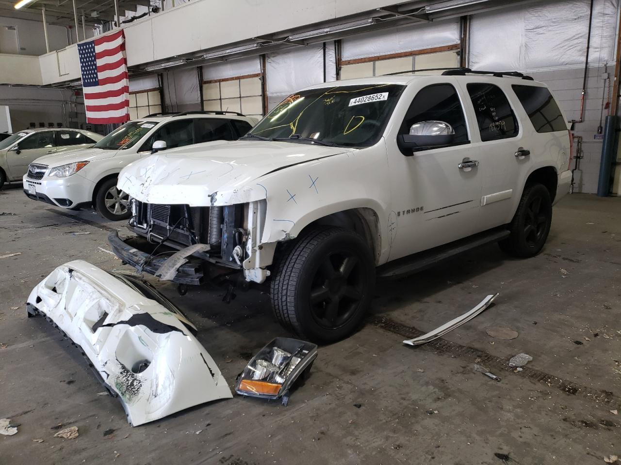 2008 CHEVROLET TAHOE K150 - 1GNFK130X8R261284 — photo 2