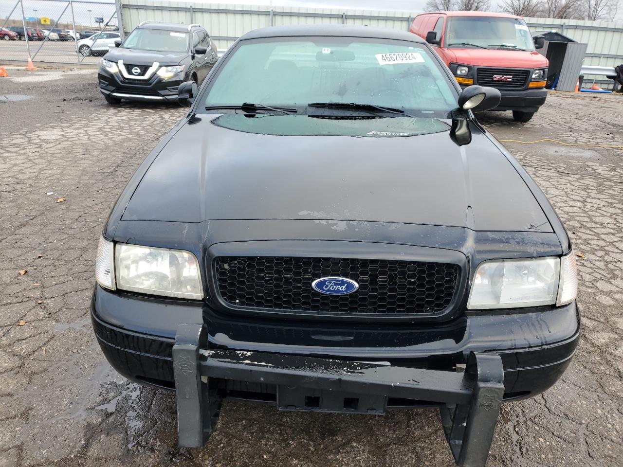 2008 FORD CROWN VICT - 2FAHP71V08X148024 — photo 4
