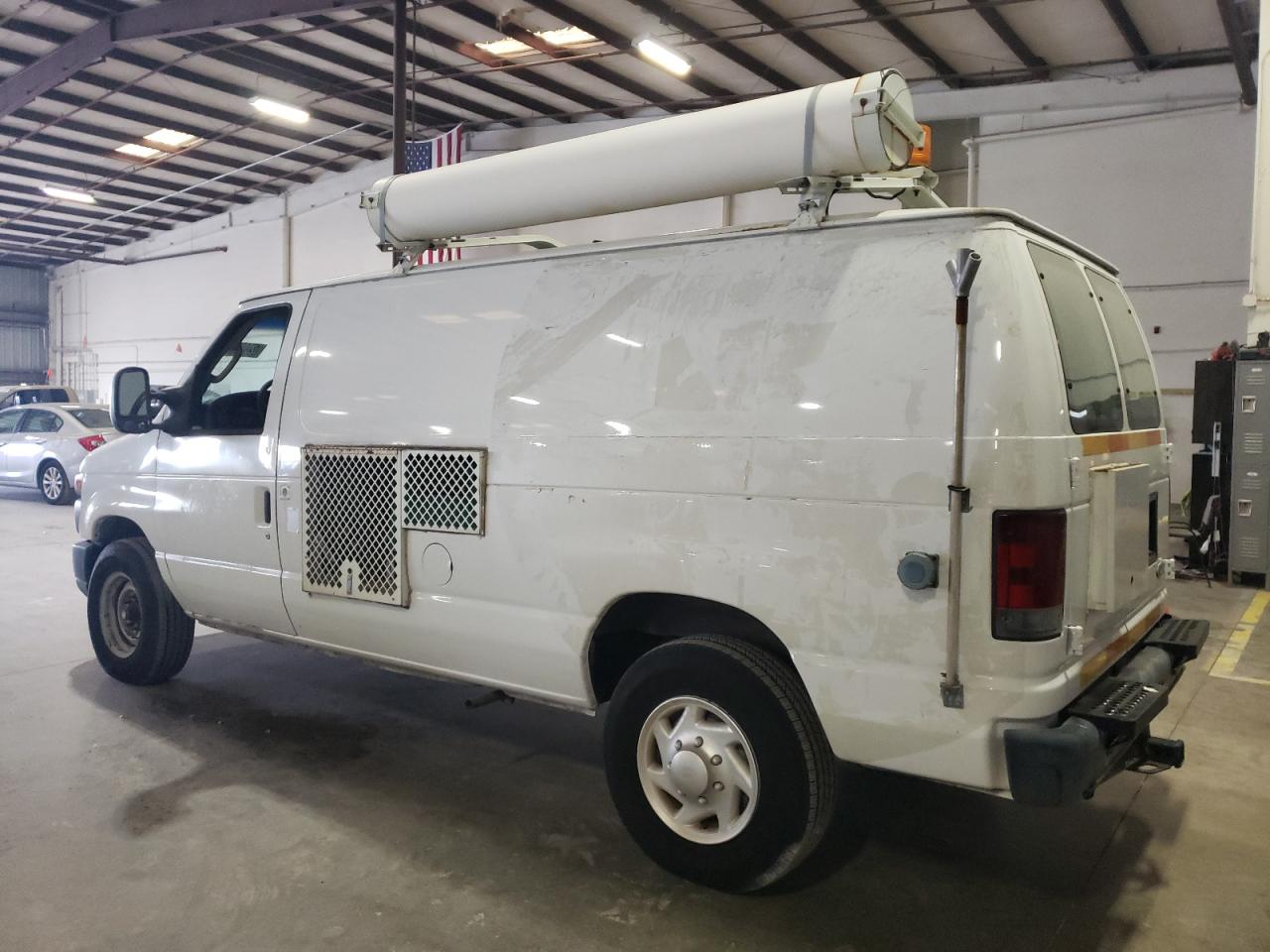 2008 FORD ECONOLINE - 1FTSE34L48DA15394 — photo 2