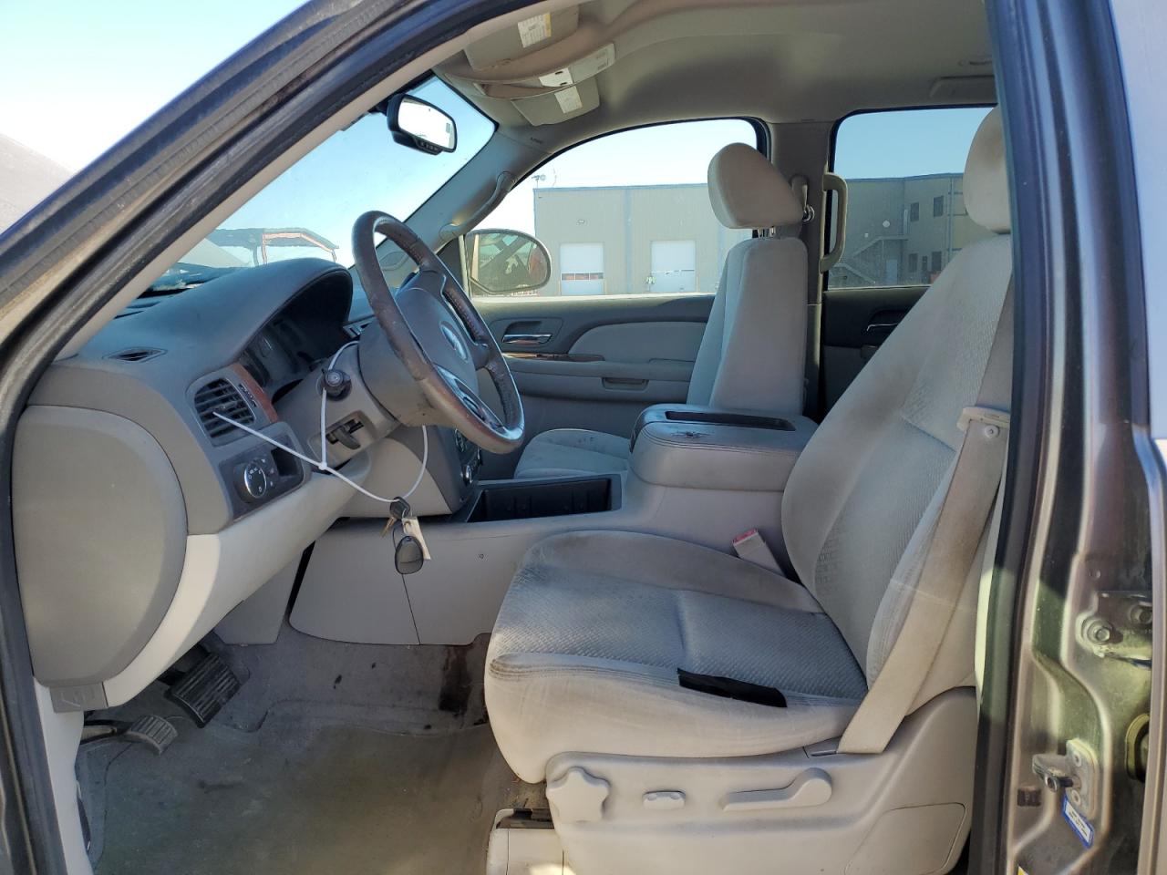 2008 GMC YUKON XL C - 1GKFC16088R150223 — photo 7