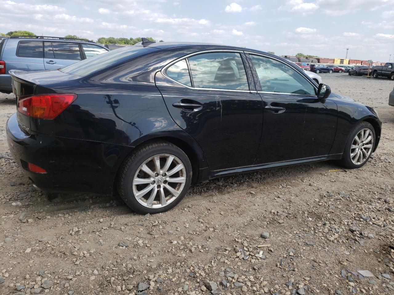 2008 LEXUS IS 250 - JTHCK262382025579 — photo 3