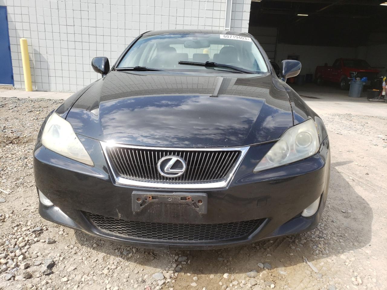 2008 LEXUS IS 250 - JTHCK262382025579 — photo 5