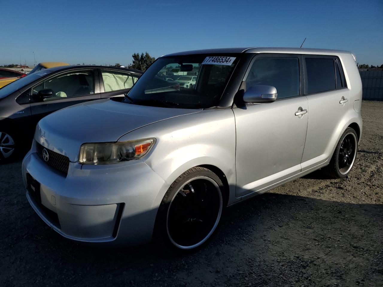 2008 TOYOTA SCION XB - JTLKE50E581015705 — photo 1