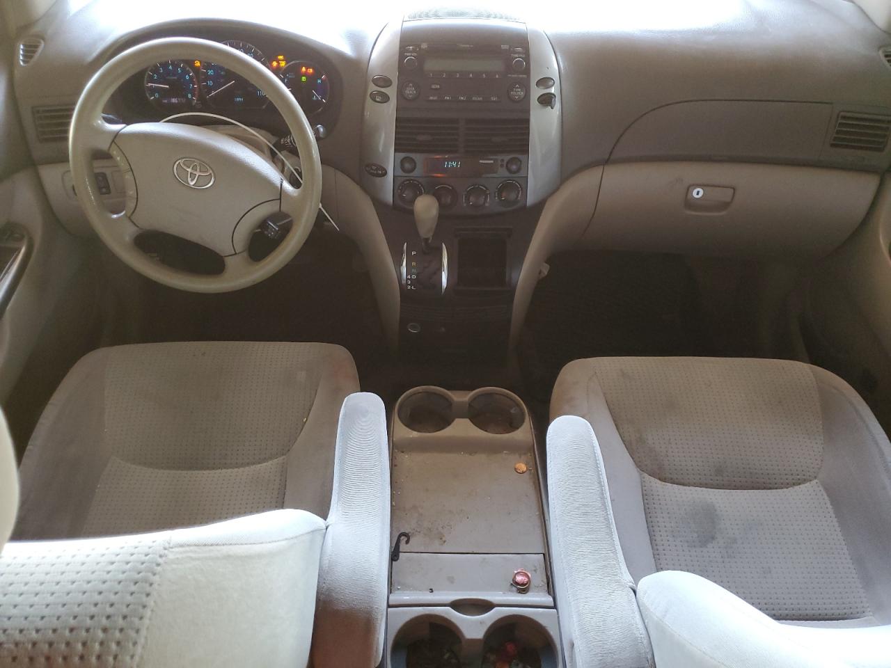 2008 TOYOTA SIENNA CE - 5TDZK23CX8S170930 — photo 8