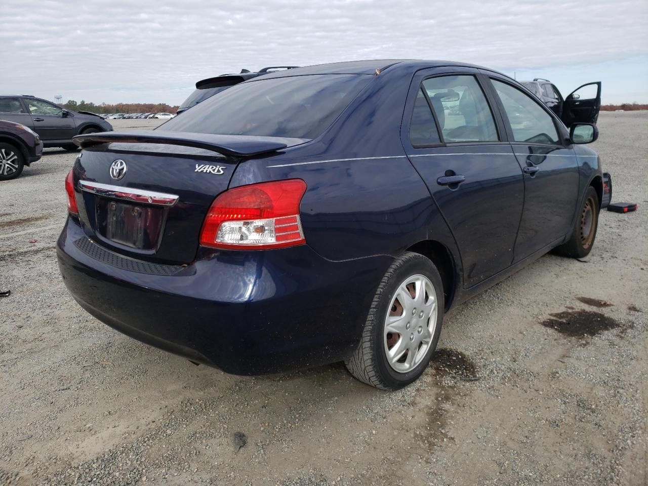 2008 TOYOTA YARIS - JTDBT923981232758 — photo 4