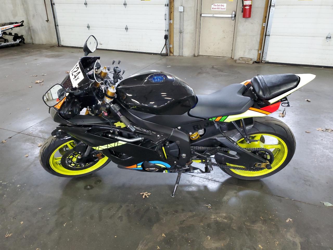 2008 YAMAHA YZFR6 - JYARJ16E28A004954 — photo 3