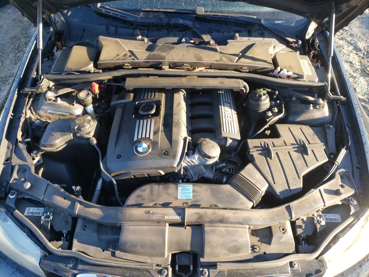 2009 BMW 328 I - WBAPH73599E128063 — photo 13