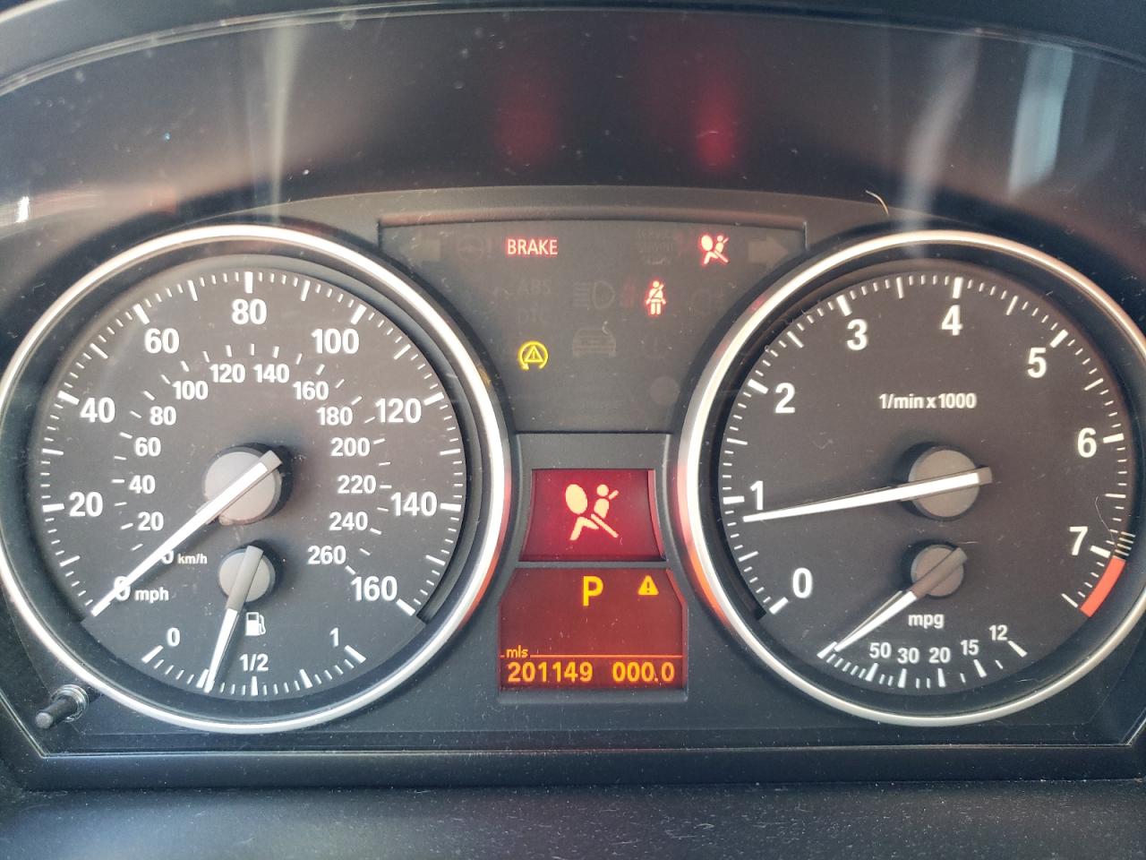 2009 BMW 328 I - WBAPH73599E128063 — photo 9