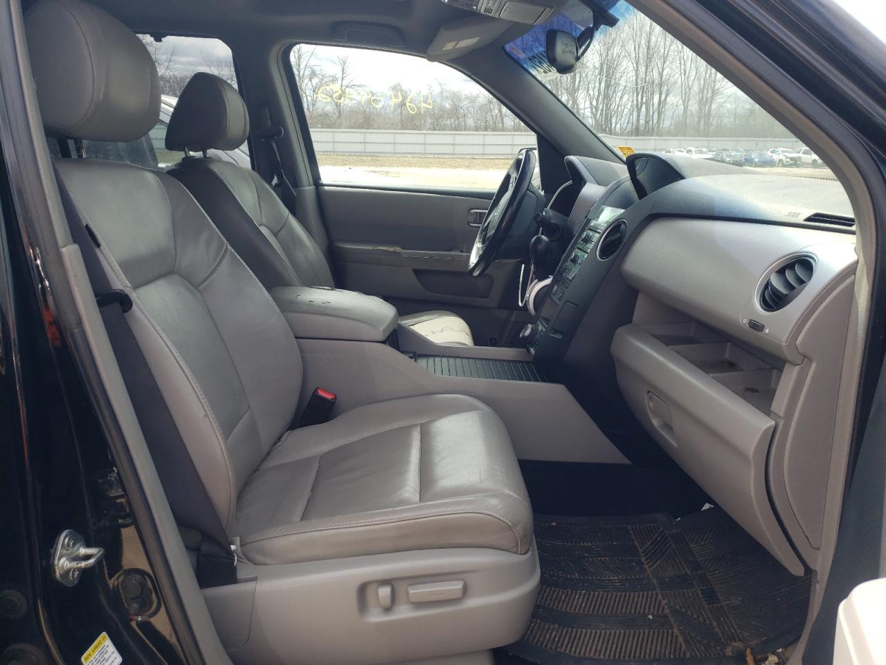 2009 HONDA PILOT TOUR - 5FNYF48999B032536 — photo 5