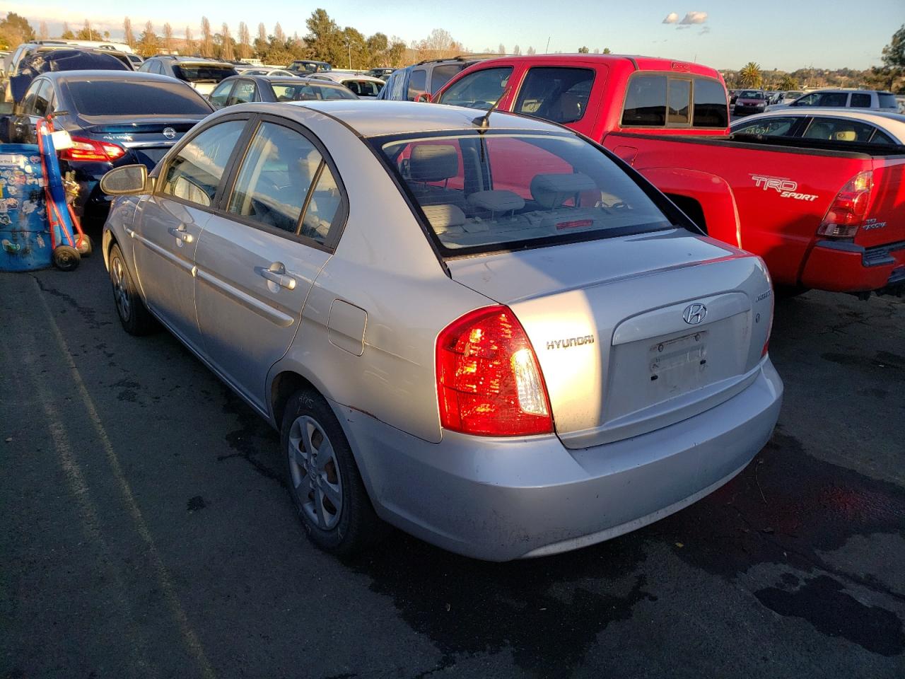 2009 HYUNDAI ACCENT GLS - KMHCN46C29U366342 — photo 3