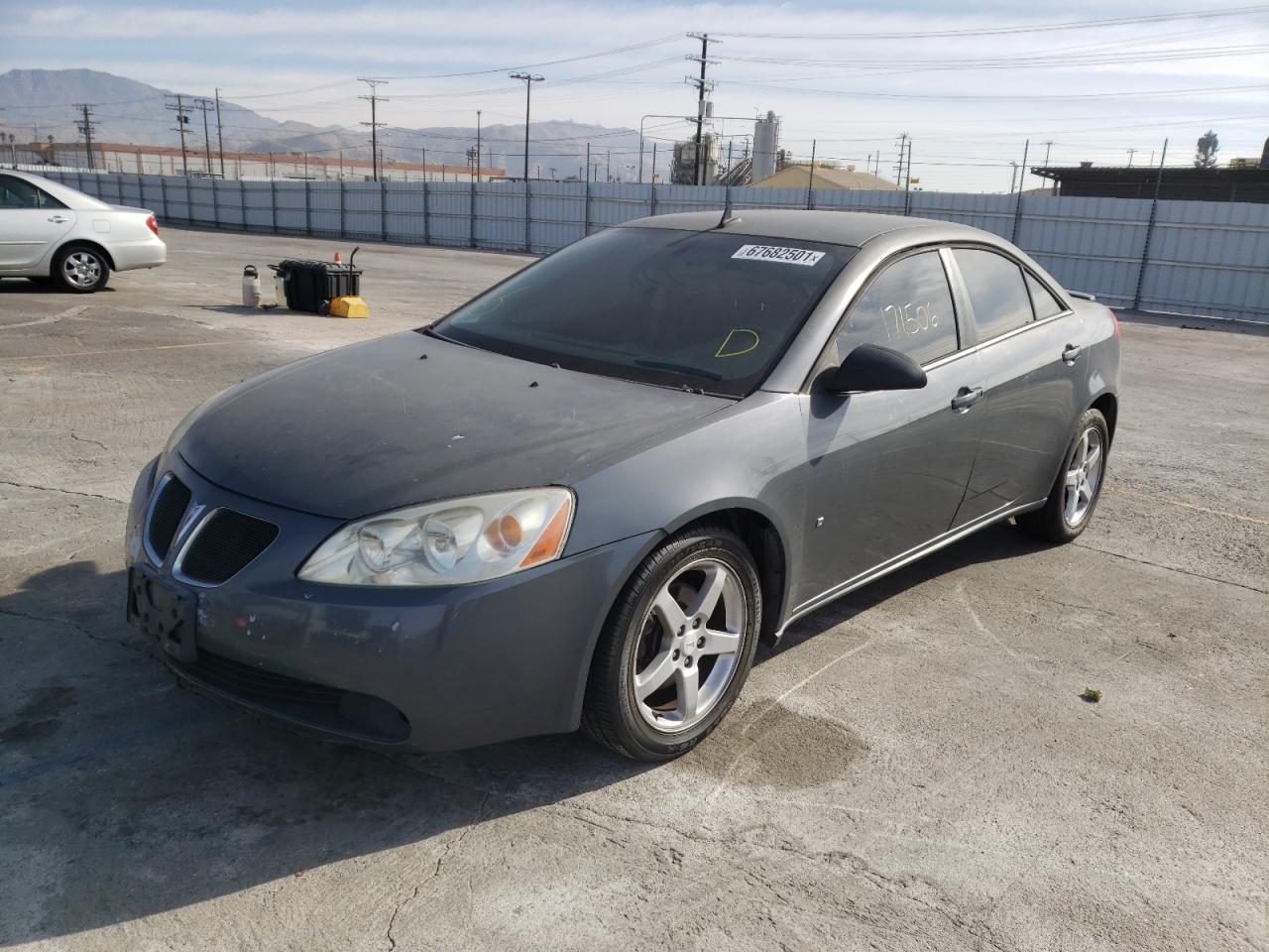 2009 PONTIAC G6 GT - 1G2ZH57N594145091 — photo 2