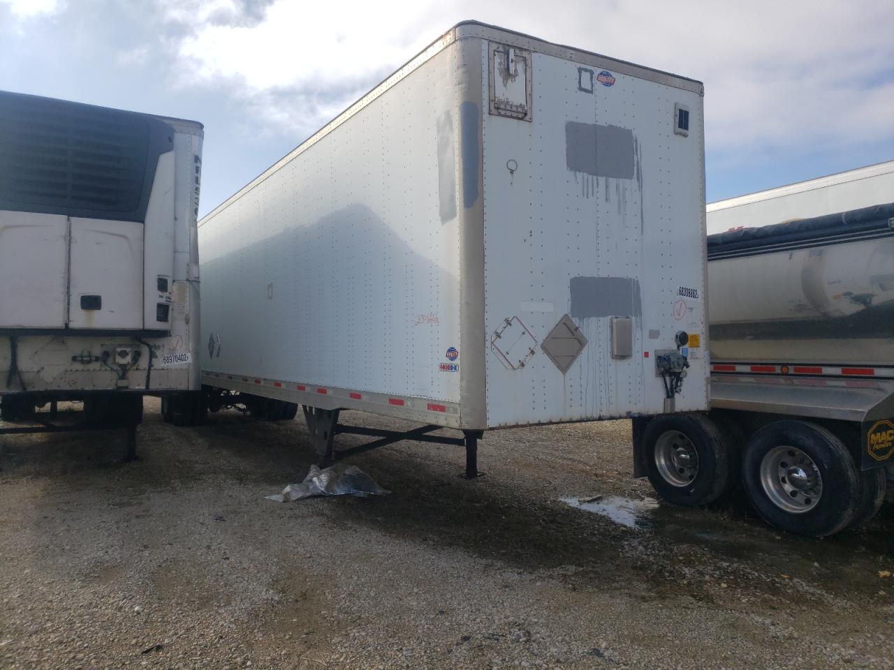 2009 UTILITY TRAILER - 1UYVS25359P556311 — photo 1