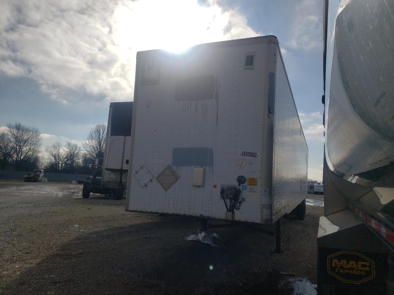 2009 UTILITY TRAILER - 1UYVS25359P556311 — photo 3