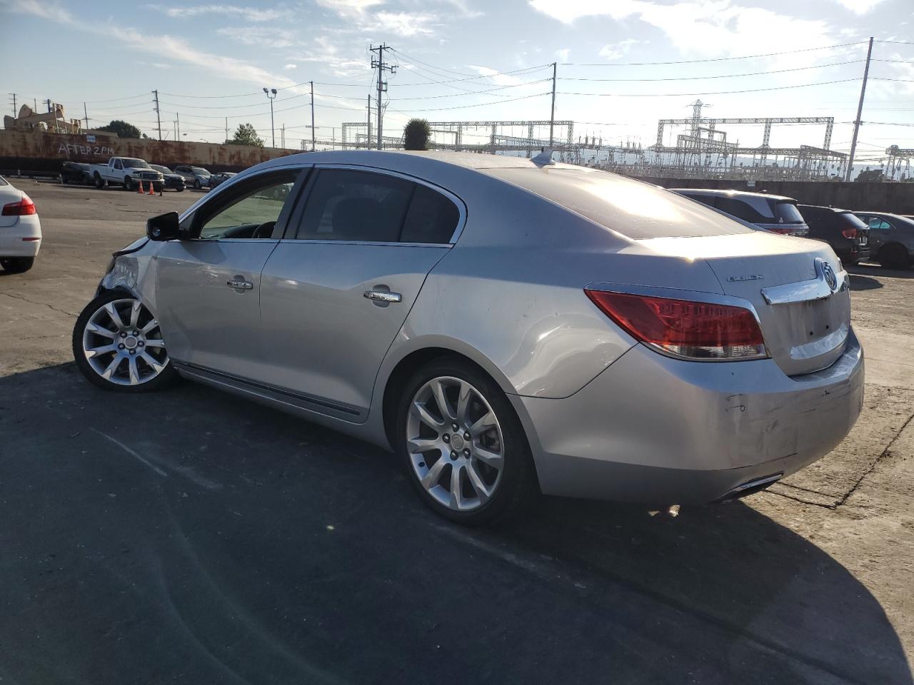 2010 BUICK LACROSSE C - 1G4GE5GV1AF264465 — photo 2