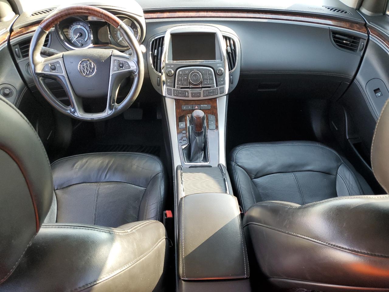 2010 BUICK LACROSSE C - 1G4GE5GV1AF264465 — photo 8