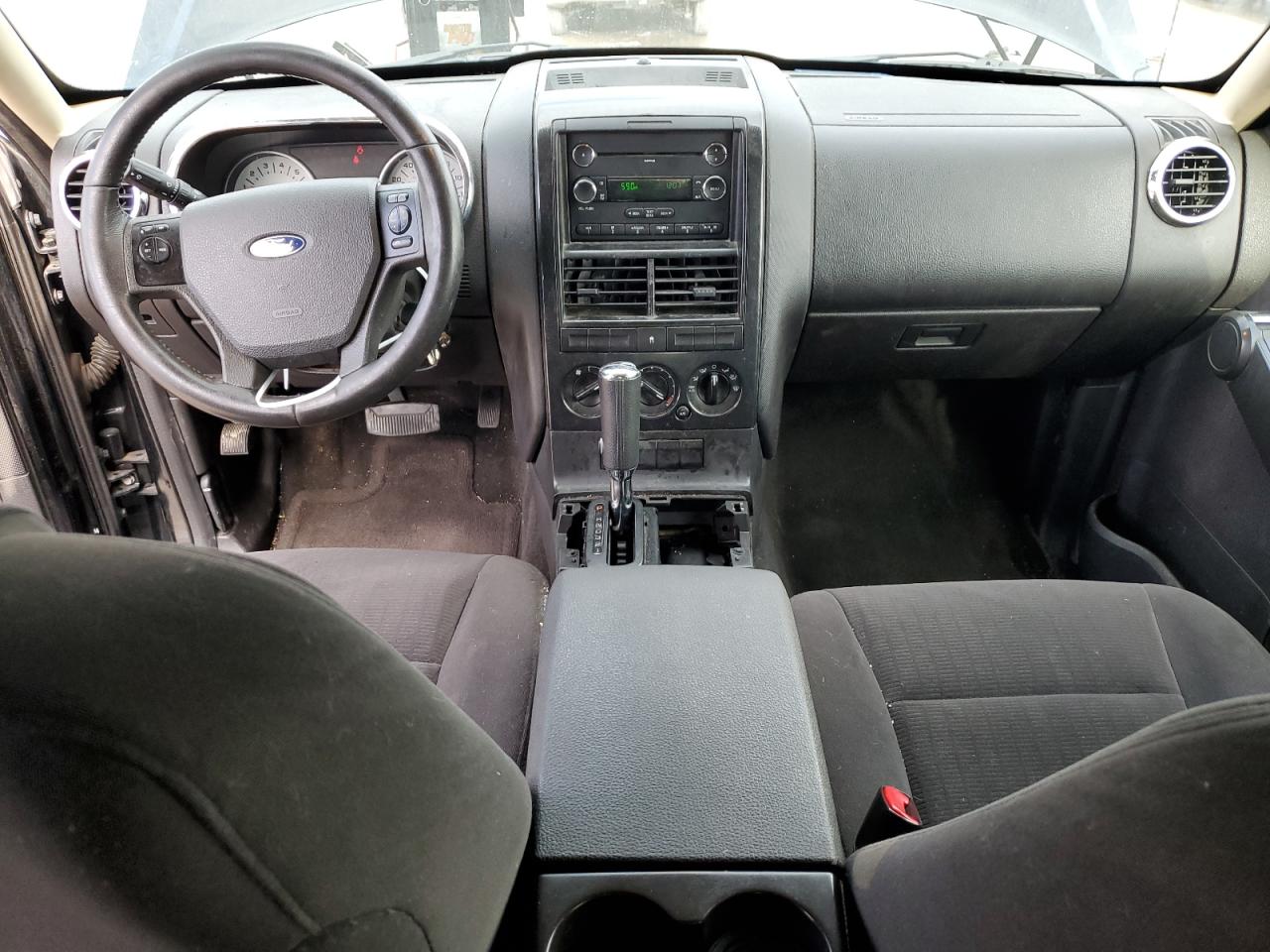 2010 FORD EXPLORER X - 1FMEU6DE0AUA93479 — photo 8