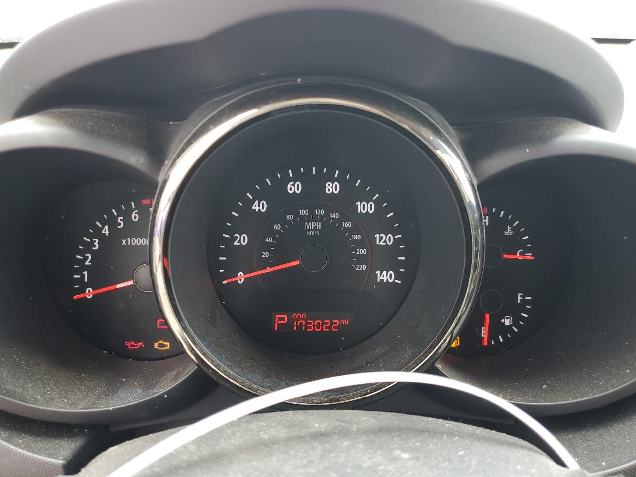 2010 KIA SOUL + - KNDJT2A23A7178209 — photo 9