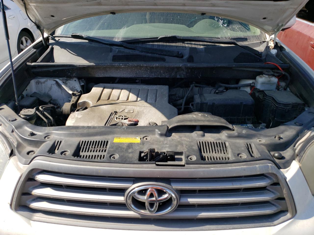 2010 TOYOTA HIGHLANDER - 5TDKK3EH1AS022526 — photo 12
