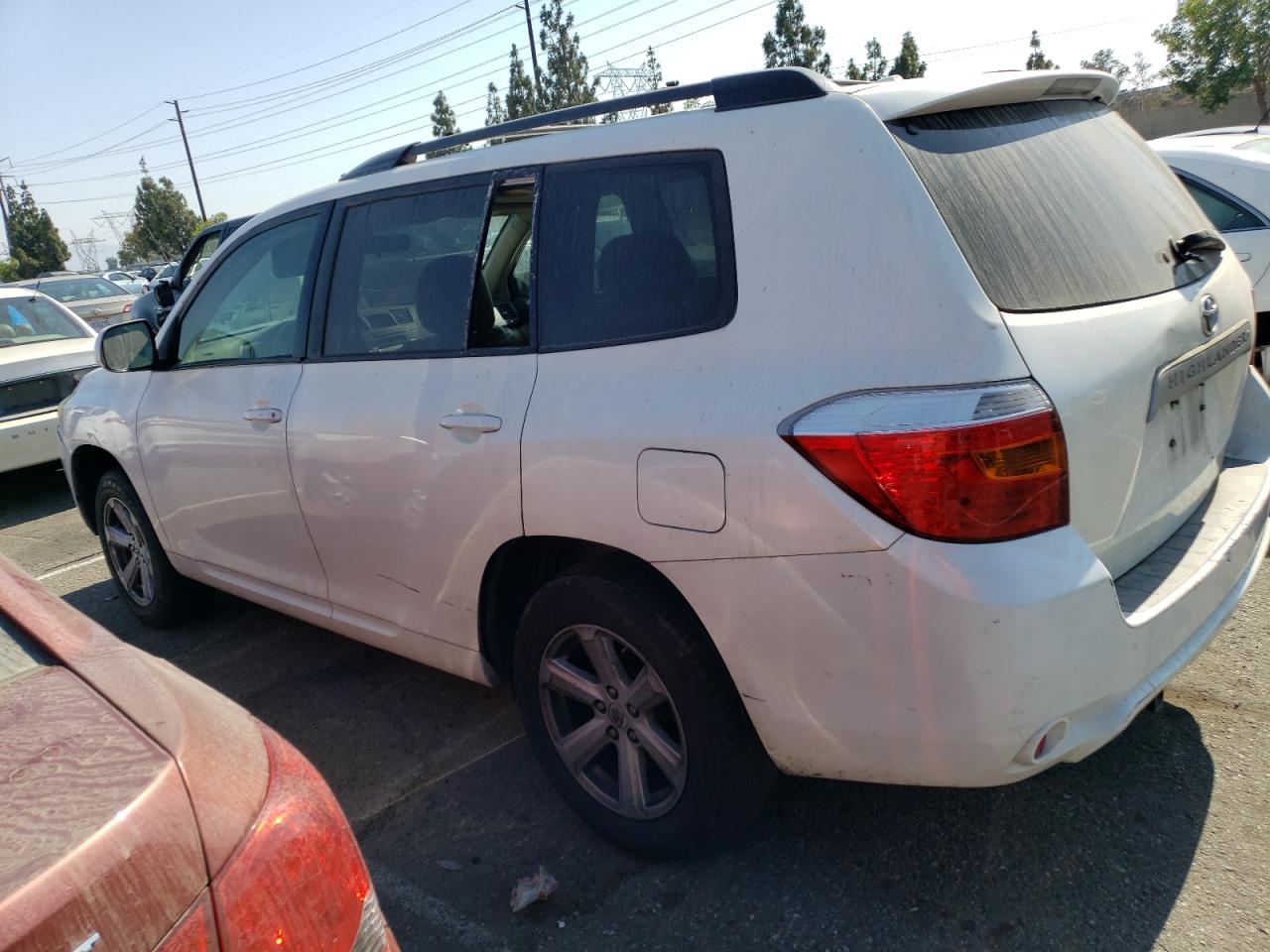 2010 TOYOTA HIGHLANDER - 5TDKK3EH1AS022526 — photo 2