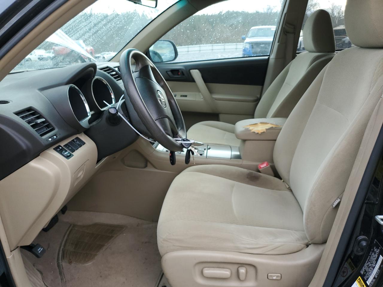 2010 TOYOTA HIGHLANDER - 5TDZA3EH9AS002977 — photo 7