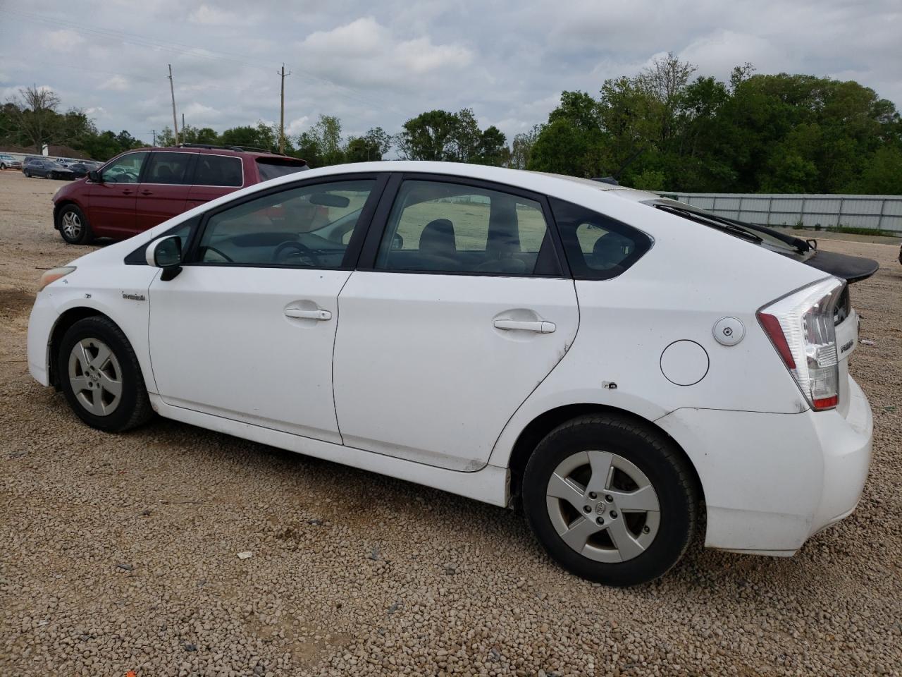 2010 TOYOTA PRIUS - JTDKN3DU1A0106872 — photo 2