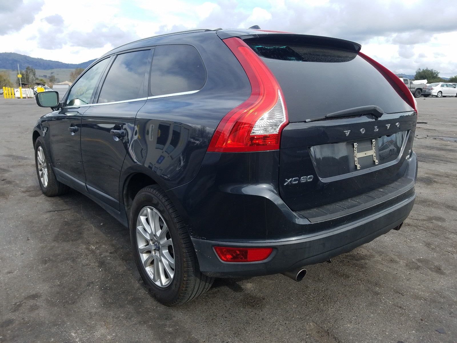 2010 VOLVO XC60 T6 - YV4992DZ4A2072131 — photo 3