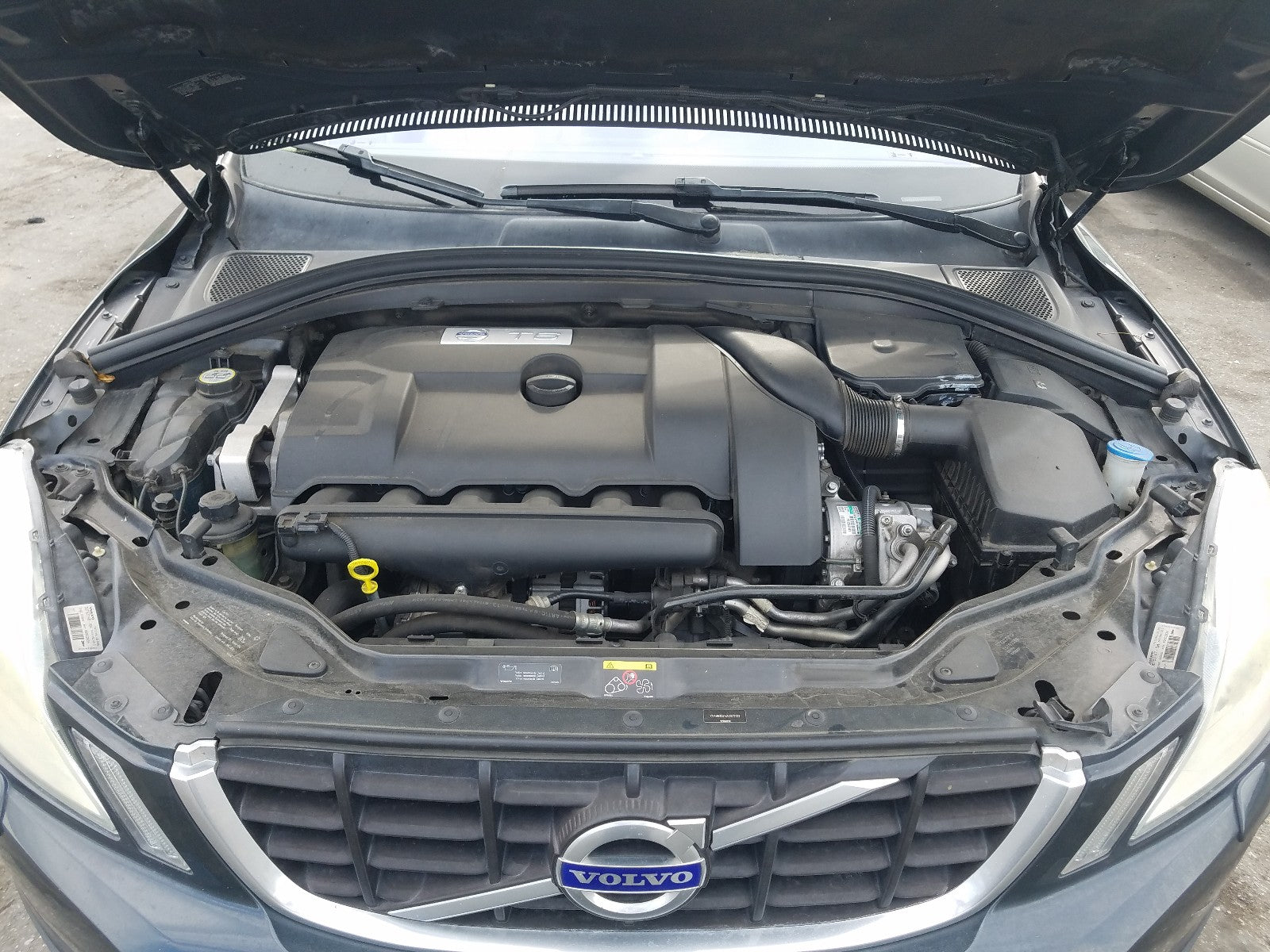 2010 VOLVO XC60 T6 - YV4992DZ4A2072131 — photo 7