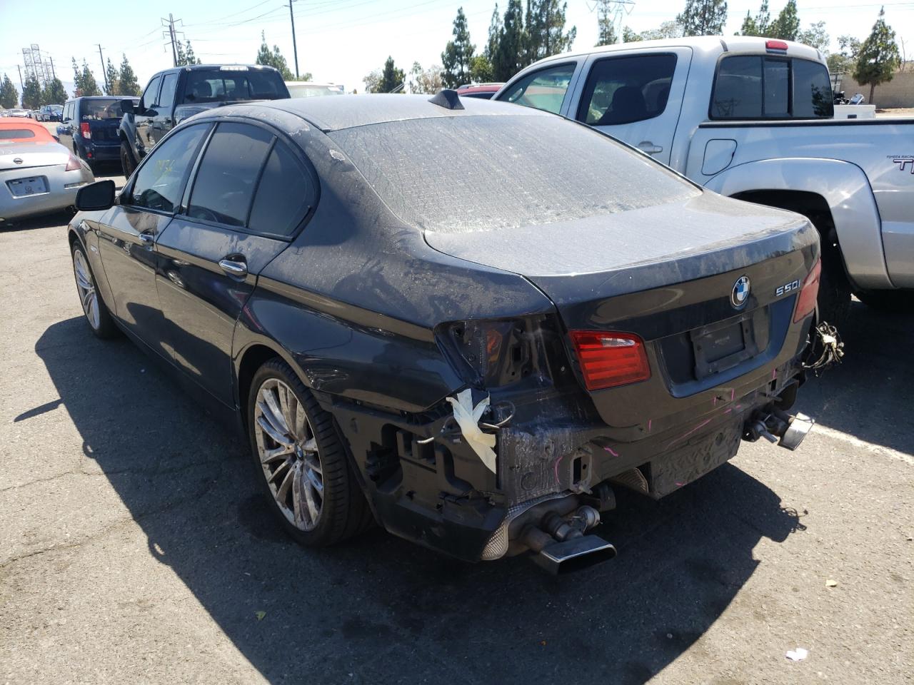 2011 BMW 550 I - WBAFR9C53BC757324 — photo 3