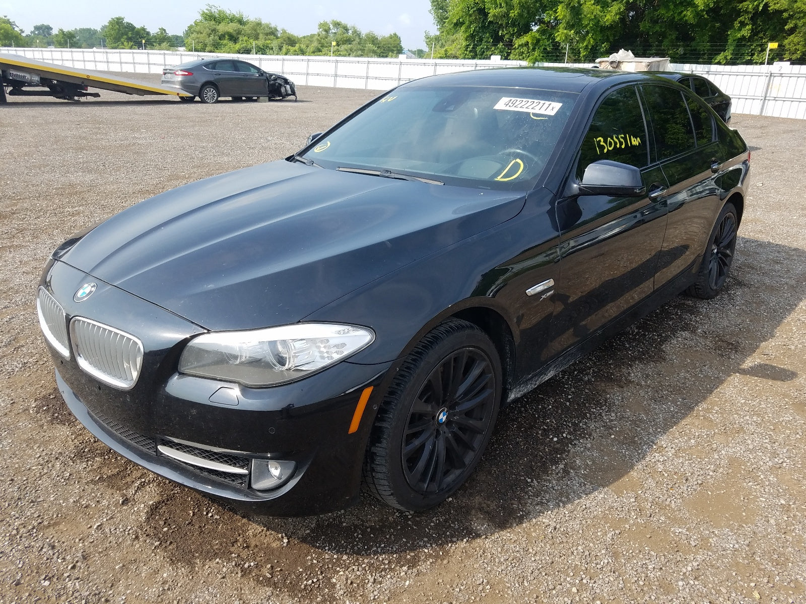 2011 BMW 550 XI - WBAFU9C55BC278059 — photo 2