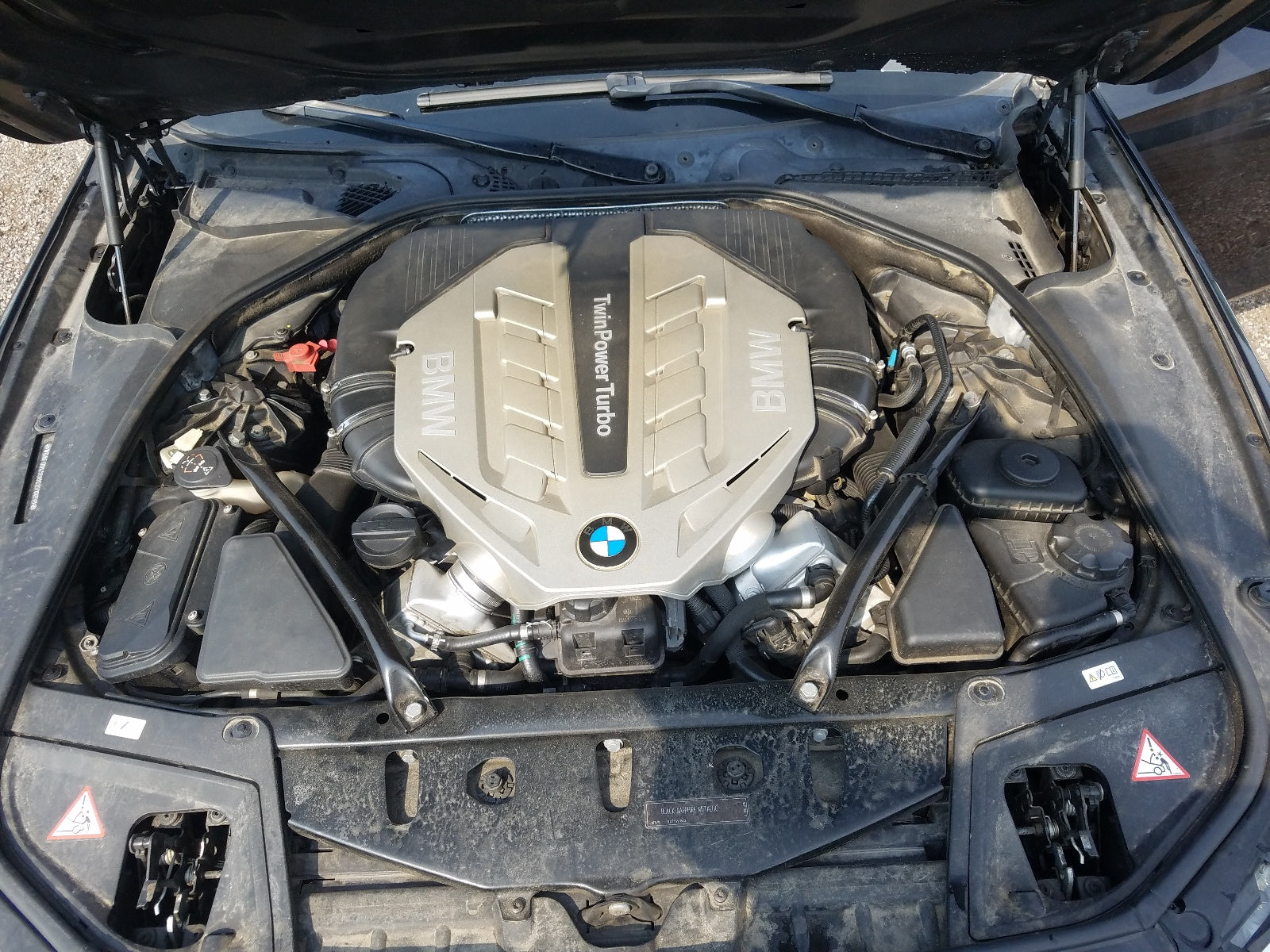 2011 BMW 550 XI - WBAFU9C55BC278059 — photo 6