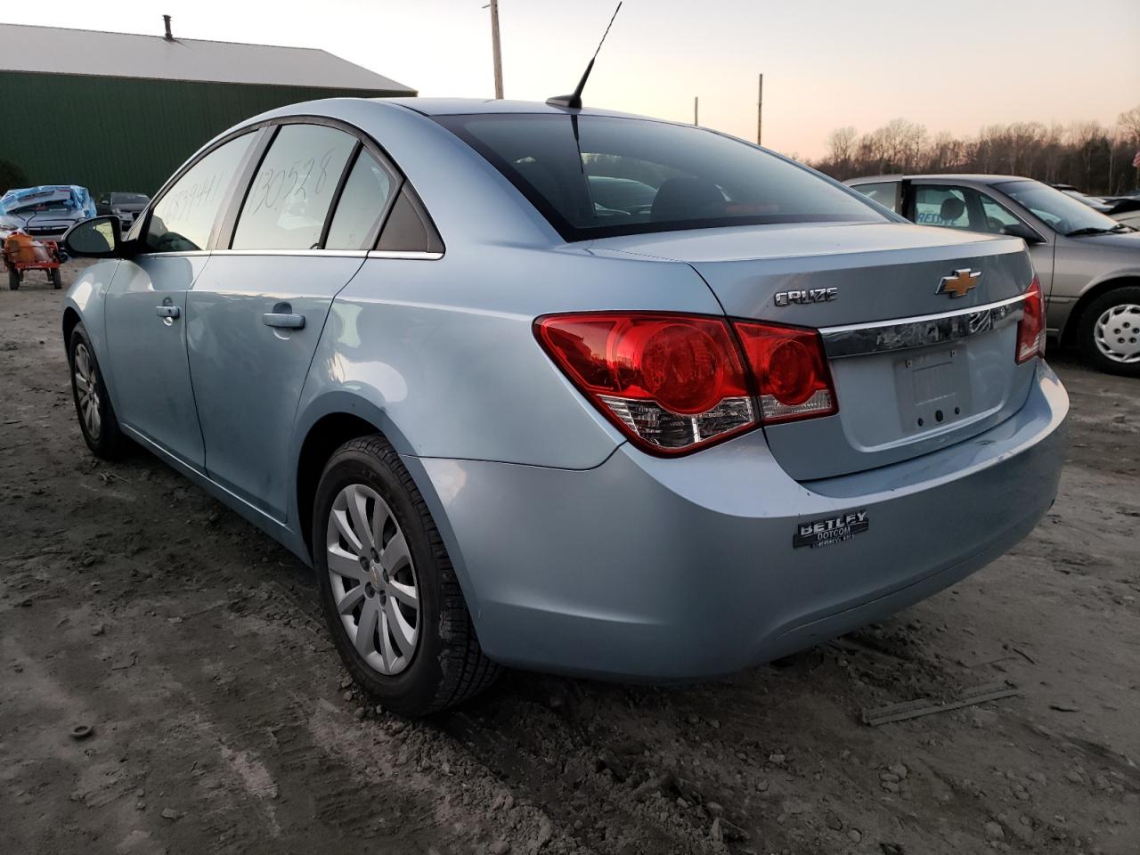 2011 CHEVROLET CRUZE LS - 1G1PD5SH1B7202061 — photo 3