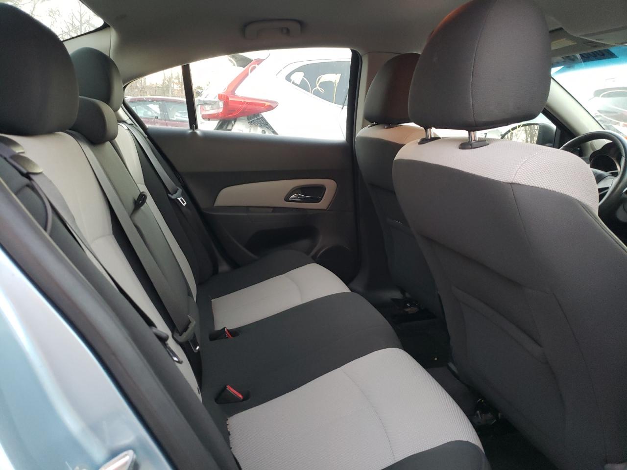 2011 CHEVROLET CRUZE LS - 1G1PD5SH1B7202061 — photo 6