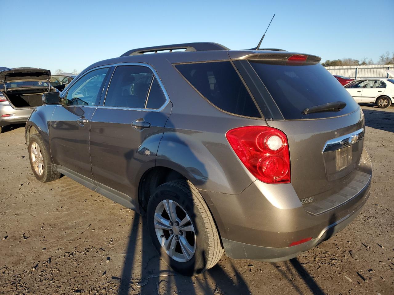 2011 CHEVROLET EQUINOX LT - 2CNALDEC9B6359195 — photo 2