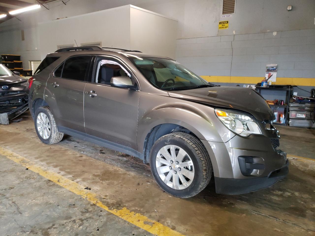 2011 CHEVROLET EQUINOX LT - 2CNFLDE59B6374724 — photo 4