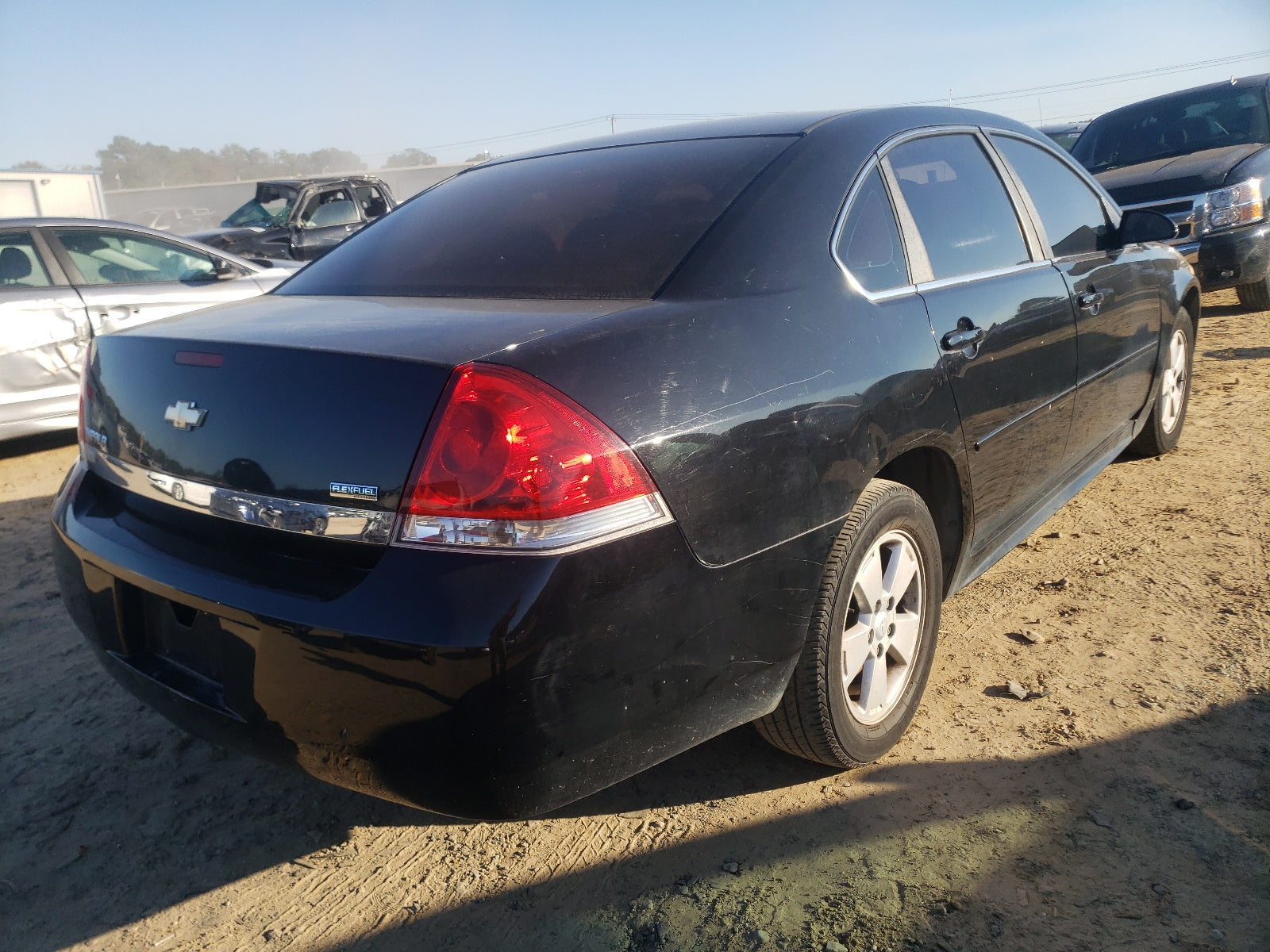 2011 CHEVROLET IMPALA LS - 2G1WF5EK4B1140259 — photo 4