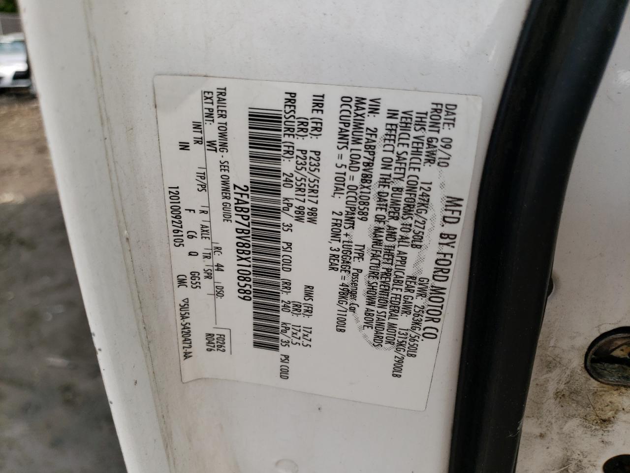 2011 FORD CROWN VICT - 2FABP7BV8BX108589 — photo 12