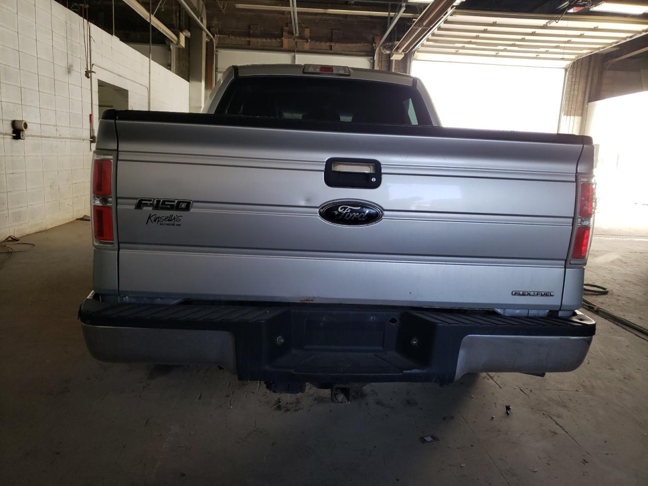 2011 FORD F150 SUPER - 1FTFW1CFXBFA32260 — photo 6