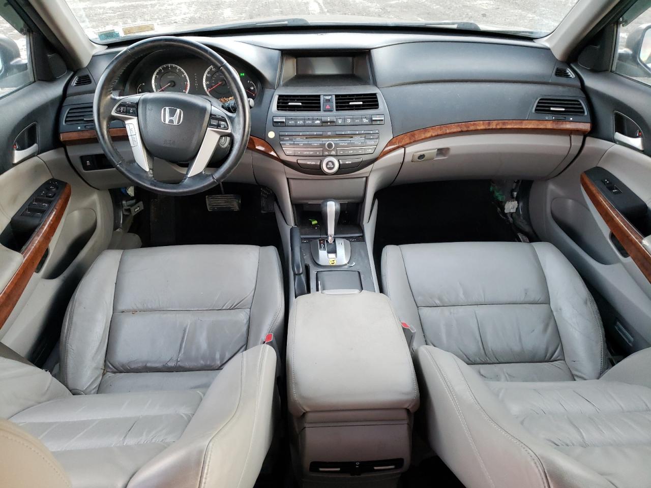 2011 HONDA ACCORD EXL - 1HGCP2F84BA039349 — photo 8